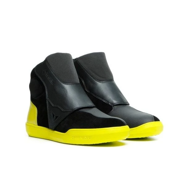 Dainese Dover Gore-Tex Zwart Fluo Geel 1 Dainese Dover Gore-Tex Zwart Fluo Geel